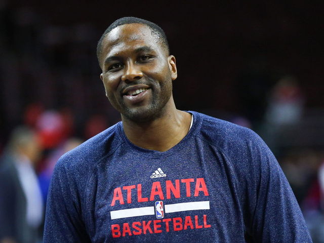 76ers sign veteran Elton Brand