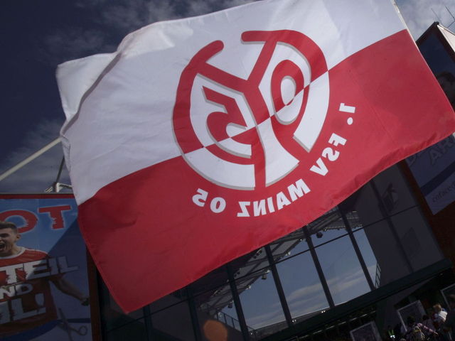 PHOTOS: Mainz gives 'winter training' a whole new meaning