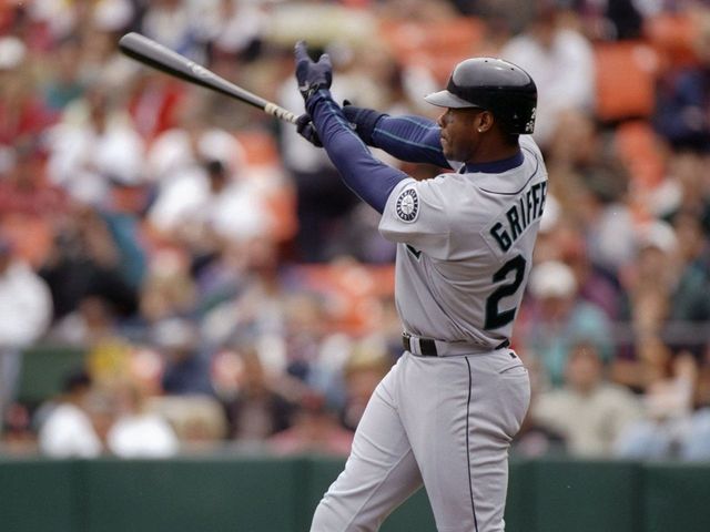 Ranking the sweetest swings in MLB history