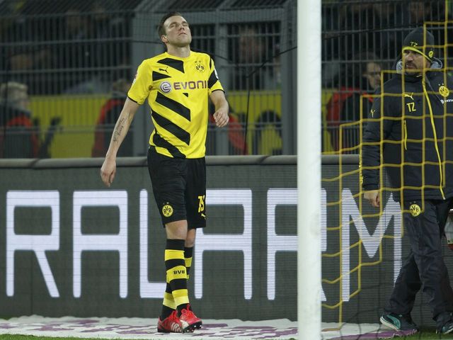 Stuttgart signs winger Kevin Grosskreutz from Galatasaray