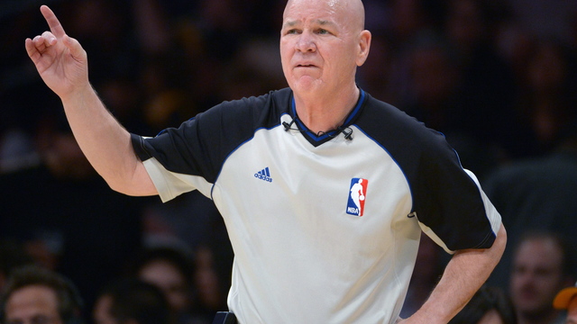 LeBron lauds retiring ref Joey Crawford for 'great career'