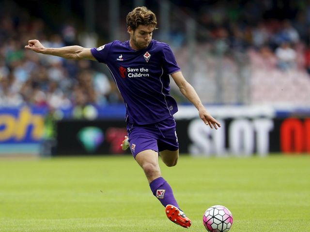 Chelsea signs left-back Marcos Alonso from Fiorentina