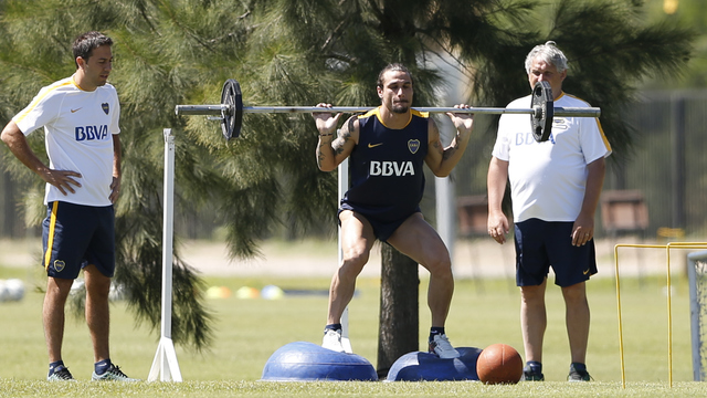 Pablo Daniel Osvaldo signs 18-month contract with Boca Juniors