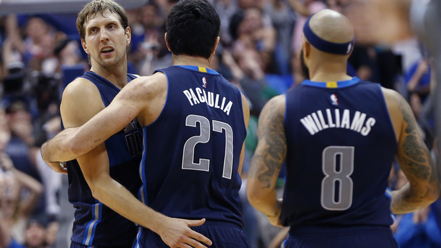 PHOTO: Nowitzki, Pachulia playfully jab each other on social media