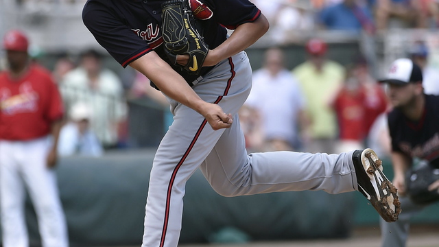 Royals, Wang agree to minor-league deal
