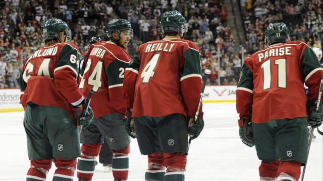 Wild's Mike Reilly to debut vs. Stars