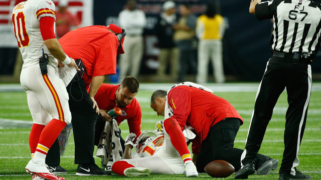 Report: Chiefs' Maclin suffered ACL injury, will undergo MRI to determine severity