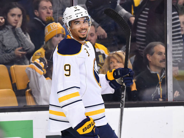 VIDEO: Sabres' Kane finishes brilliant passing sequence