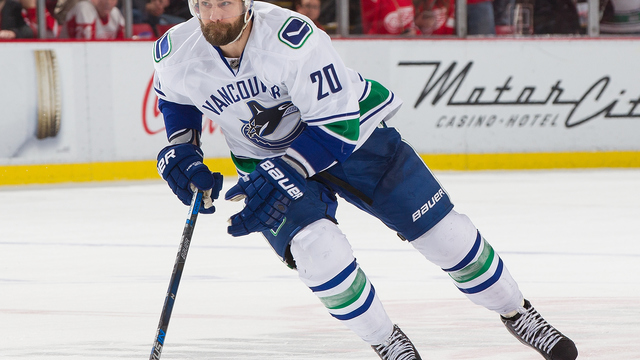 Agent: Higgins didn't make trade demand, will work with Canucks to find suitor