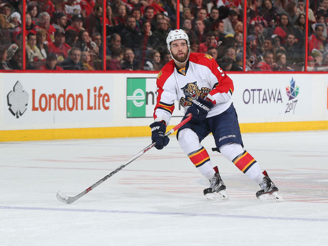 Oilers' Hendricks slams Panthers' Ekblad into boards