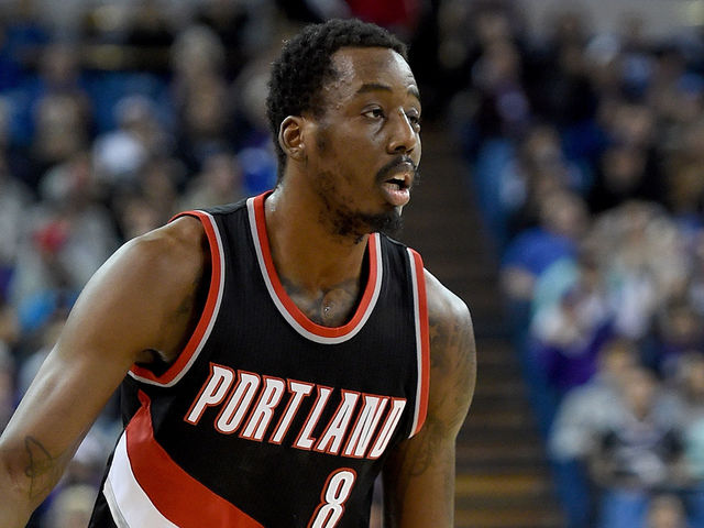 Blazers' Aminu expected to miss 2-3 weeks with ankle sprain