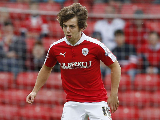 Preston signs Ben Pearson from Manchester United