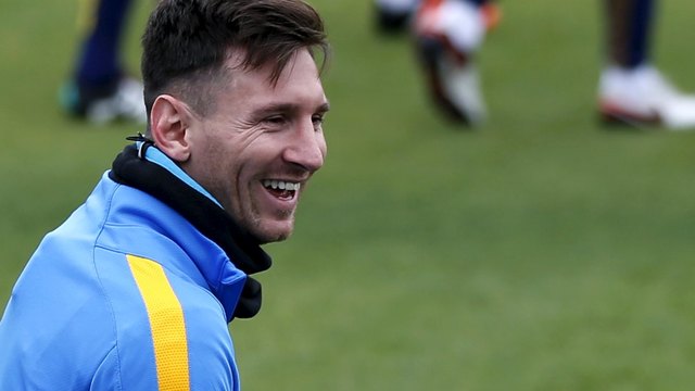 Lionel Messi seeks to meet Afghan boy in plastic bag jersey