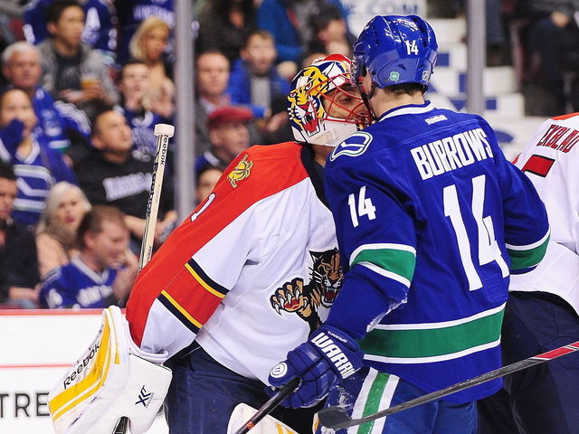 VIDEO: Burrows gives ex-teammate Luongo the ol' face wash