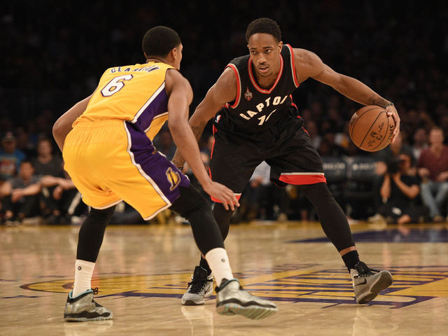 Report: Lakers among teams prepared to offer DeRozan max contract