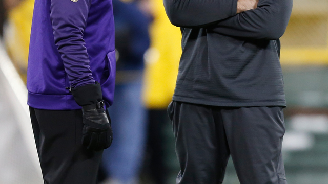 Aaron Rodgers would buy an NHL team if he won Powerball