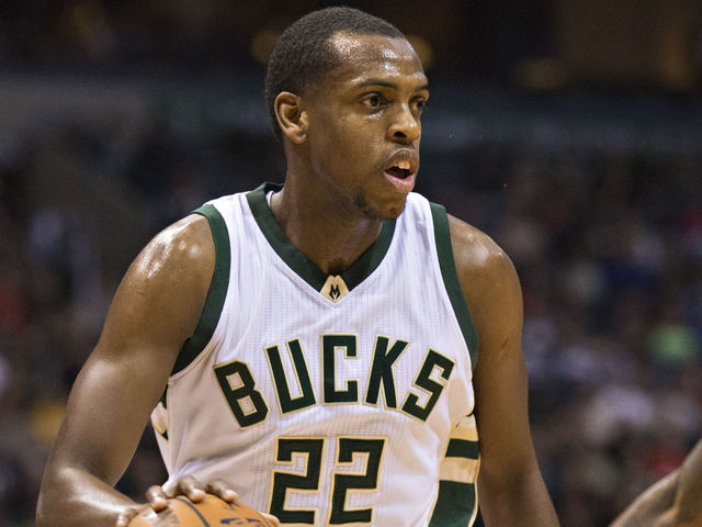 Bucks' Middleton out 6 months after tearing hamstring during workout