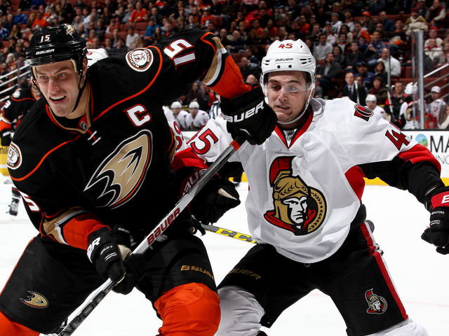 Getzlaf redeems himself by setting up Theodore's game-winner