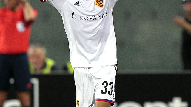 Arsenal signs Mohamed Elneny from FC Basel