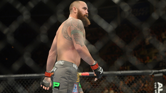 Browne irked by Lewis callout: He looked for the easiest fight and chose me
