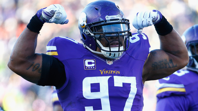 Vikings sign Griffen to reported 4-year, $58M extension