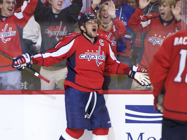 Ovechkin lands 4th straight Richard Trophy