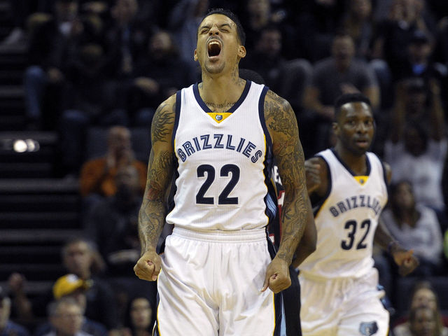 Matt Barnes to steer clear of Derek Fisher: 'I don't talk to snakes'