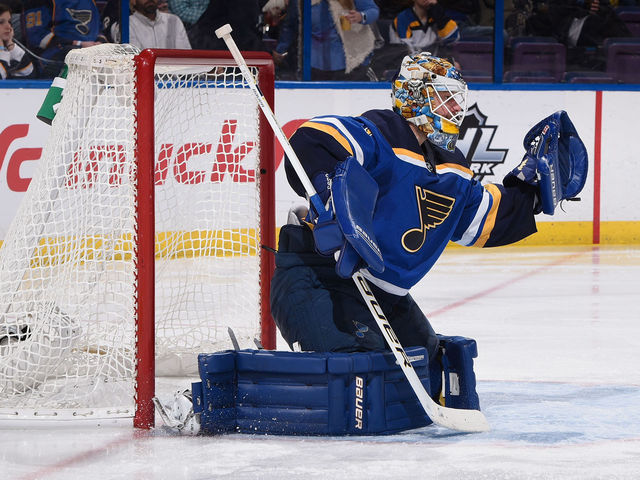PHOTO: Brian Elliott's transformation into 'Cujo' complete with new mask