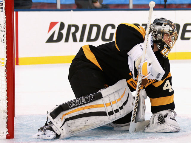 VIDEO: Rask dives cross-crease to rob Holland with glove