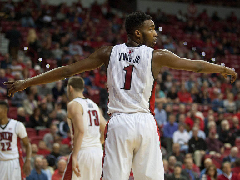 VIDEO: UNLV's Derrick Jones Jr. elevates for huge alley-oop | theScore.com