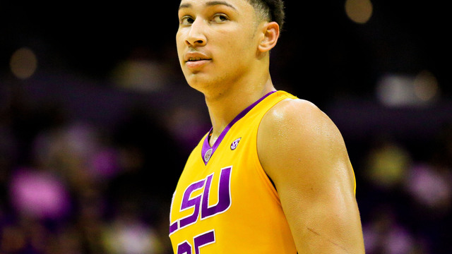 LSU to decline postseason invitations; Simmons era likely over