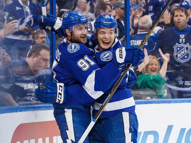 NHL Power Rankings: Lightning closing in on Atlantic Division lead