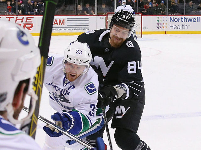 Islanders' Grabovski ejected for boarding Henrik Sedin