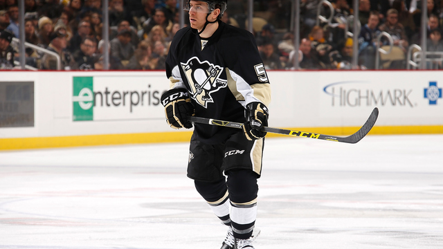 Penguins' Warsofsky hurt after tripping over fallen referee