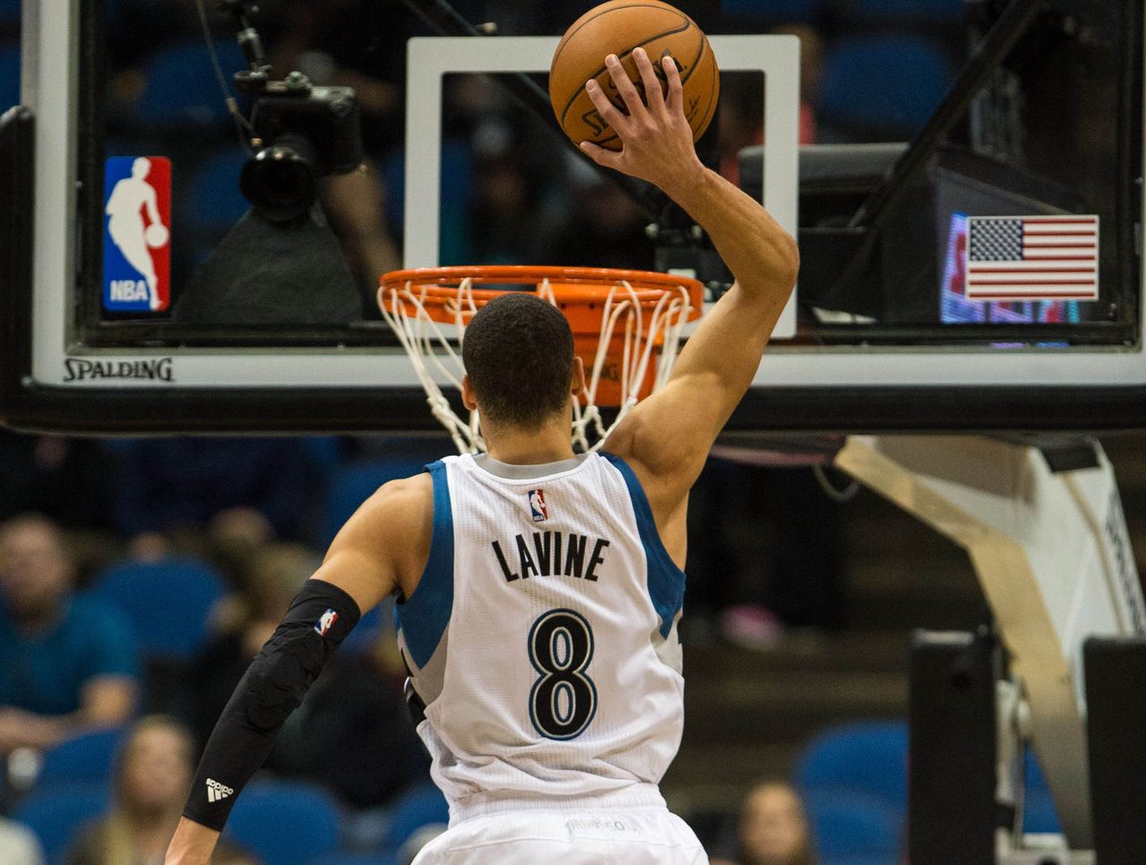 Zach LAVINE Dunk Chicago