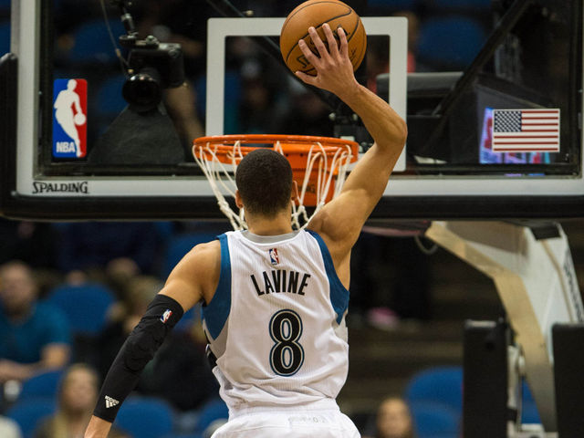 VIDEO: Zach LaVine jumps from free-throw line for 2nd dunk