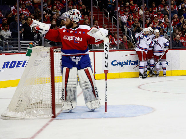 Holtby expected to be fine after leaving game with dehydration