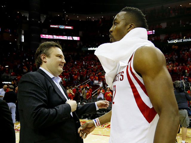 Rockets GM Morey mum on re-signing Dwight Howard
