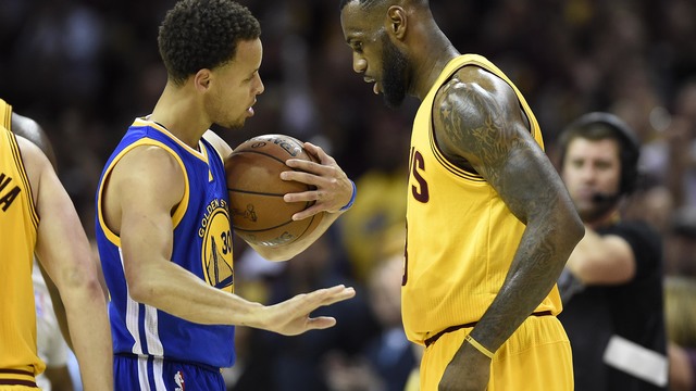 James sticks up for Stephen Curry against criticism from old guard