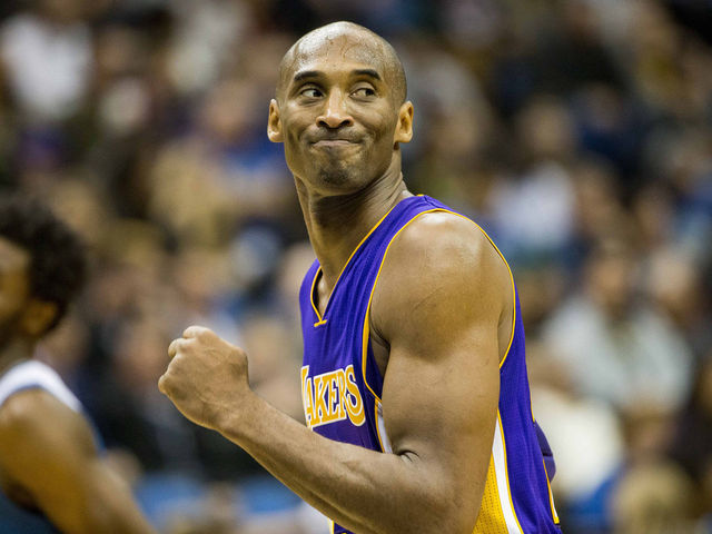 VIDEO: Kobe sinks dagger, wags finger at Pelicans