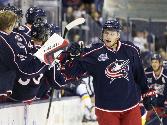 VIDEO: Rychel scores 1st NHL goal off perfect feed from Karlsson