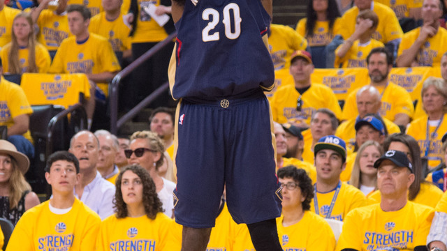 Pelicans' Pondexter undergoes successful surgery on left knee
