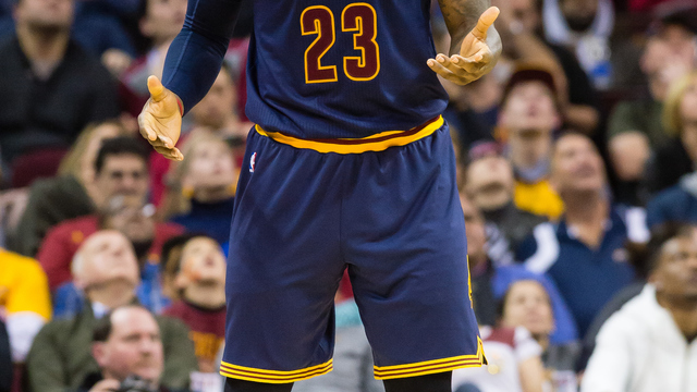 Report: LeBron, agent wanted Tyronn Lue as head coach since last season