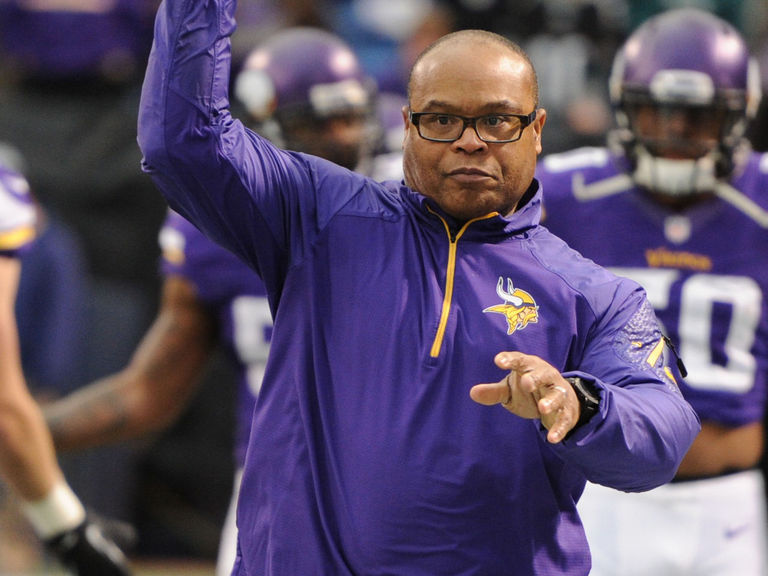 Report: Giants to interview Mike Singletary for linebackers coach ...