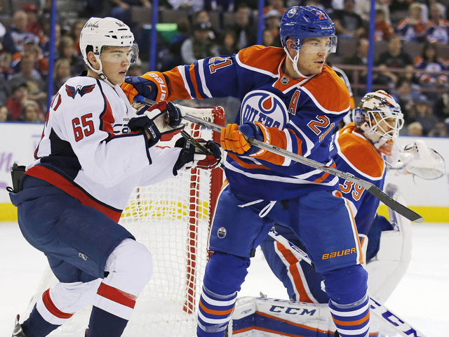 Oilers' Ference to have hip surgery, out for season