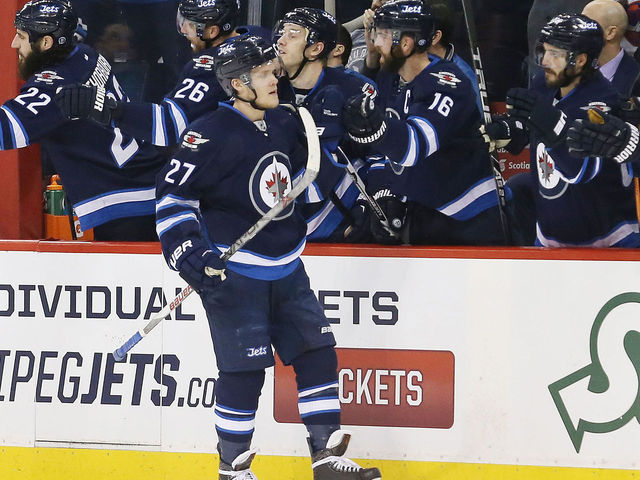 VIDEO: Speedy Ehlers sprung by Armia, scores on break