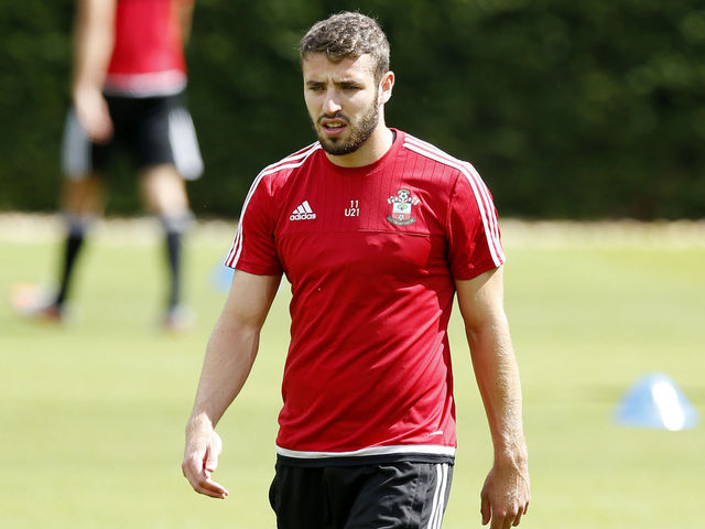 Sam McQueen poised for Southend debut after Southampton loan