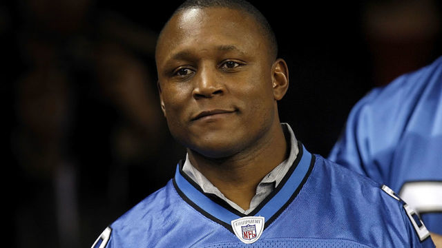 Barry Sanders calls late penalties against Lions 'sickening'