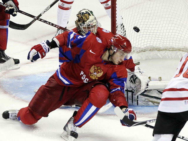 Report: Nikita Zaitsev expected to sign with Maple Leafs next season