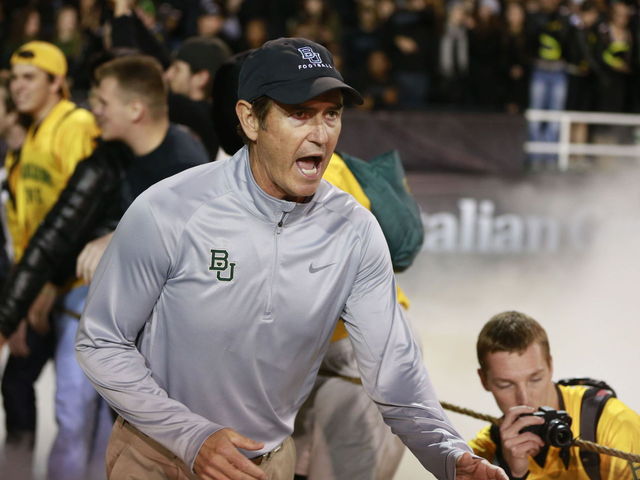 Briles posts odd tweet amid mounting allegations against Baylor